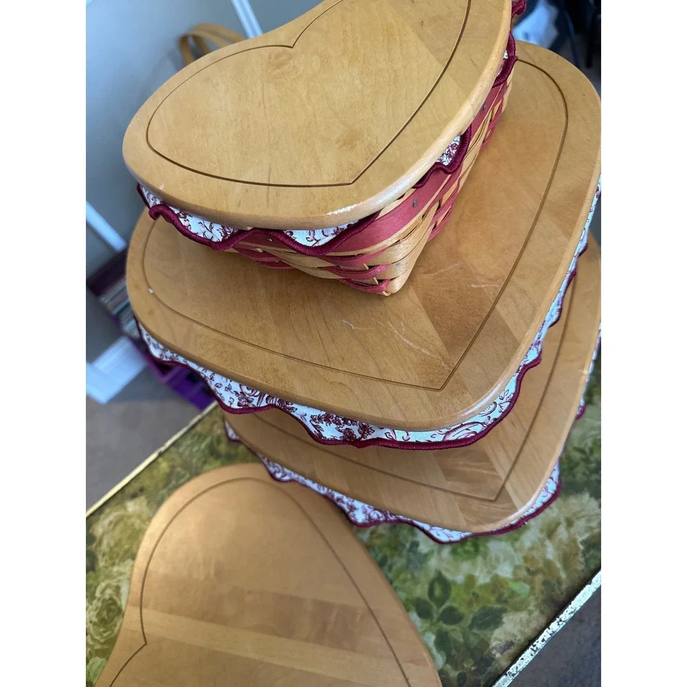Longaberger Woodcrafts Heart Basket Set 3 Nesting Baskets Lids Toile Liners Red